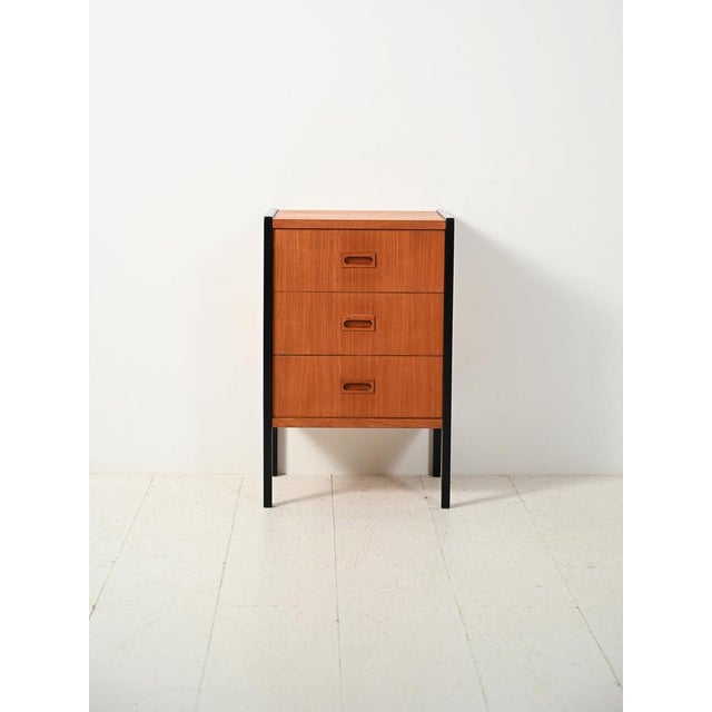 Small Scandinavian Chest of Drawers with Black Profiles from Bodafors, 1969 For Sale - Image 10 of 10