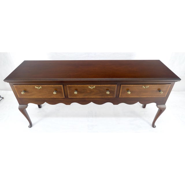 Kittinger Solid Mahogany 3 Massive Drawers Queen Anne Sideboard Credenza MINT For Sale - Image 10 of 16