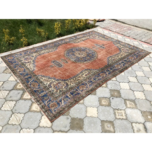 Turkish Vintage Oushak Tan Wool Rug For Sale - Image 3 of 9