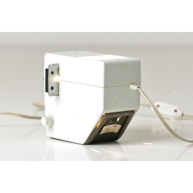 Dieter Rams Slide Projector by Dieter Rams for Braun, 1960s For Sale - Image 4 of 18