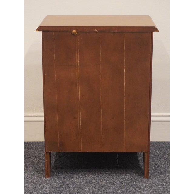 Sprague & Carleton Solid Hard Rock Maple Early American Colonial Style 18" Open Cabinet Nightstand For Sale - Image 9 of 10