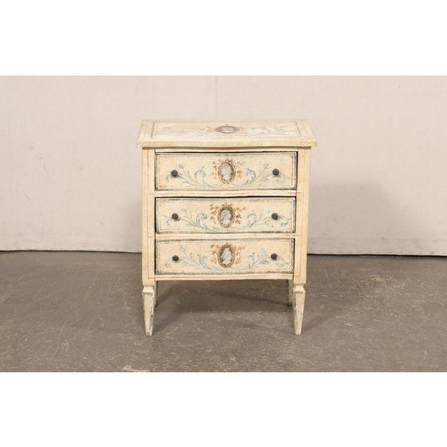 Cream Mid 20th Century Italian Hand-Painted Serpentine Side Chest For Sale - Image 8 of 12