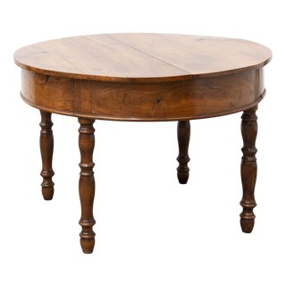 Round Table in Walnut Wood For Sale