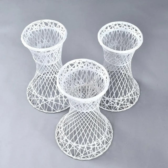 Rare opportunity to buy a group of 3 Russell Woodard vintage spun fiberglass planters. This group of 3 planters have been...