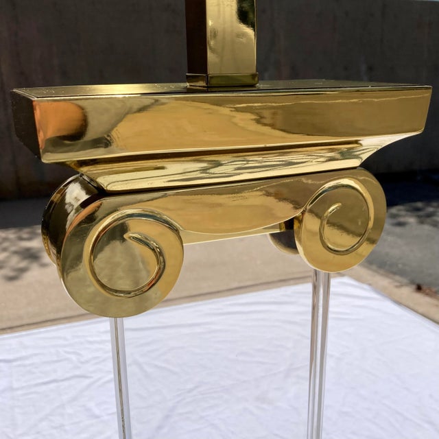 1970s Lucite & Brass Ionic Column Table Lamps - a Pair For Sale - Image 5 of 13