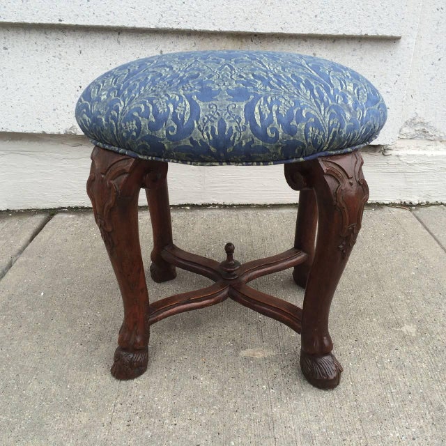 Italian Baroque Walnut Stool with Fortuny Upholstery For Sale In New York - Image 6 of 10