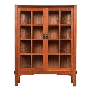 Charles Stickley Antique Mission Oak Arts & Crafts Bookcase Cabinet, Circa 1910 For Sale