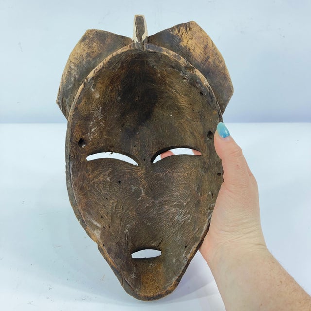 Wood Early 20th Century Boa Mask Repainted For Sale - Image 7 of 7