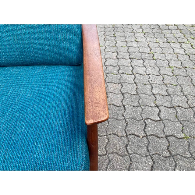 Mid-Century Petrol and Teak Easy Chair from Wilhelm Knoll Antimott, 1965 For Sale - Image 9 of 18