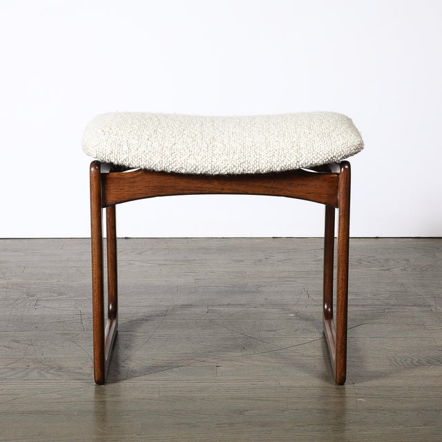 Mid-Century Sculptural Walnut Stool in Holly Hunt Bouclé Vamdrup Stolefabrik For Sale In New York - Image 6 of 12
