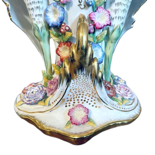 Antique 19th Century Royal Vienna Style Triple Folate Porcelain Wedding Vase For Sale - Image 4 of 9