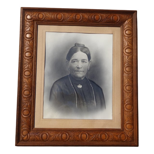 Vintage Photo Frame in Wood, 1920s-1940s For Sale