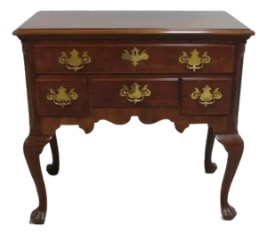 1980s Henredon Salem sideboard buffet Server Bar Queen Ann solid English Cherry