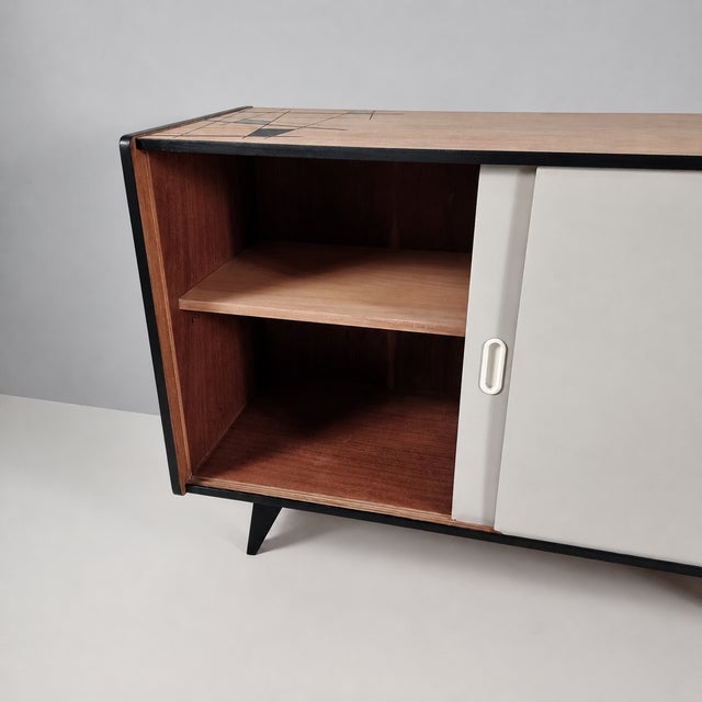 1960s Vintage White Commode in Oak, 1960s For Sale - Image 5 of 9