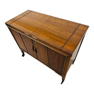Mid-Century Modern Flip-Top Walnut Serving Cart For Sale
