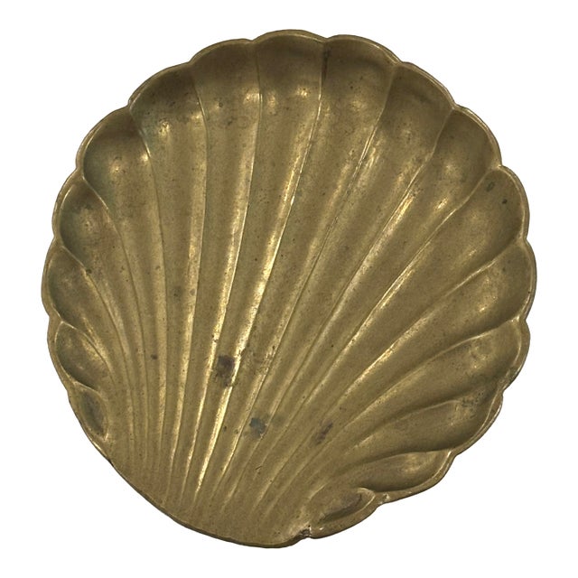 Vintage Brass Shell Catchall / Brass Shell Soap Dish / Brass Shell Decorative Object For Sale