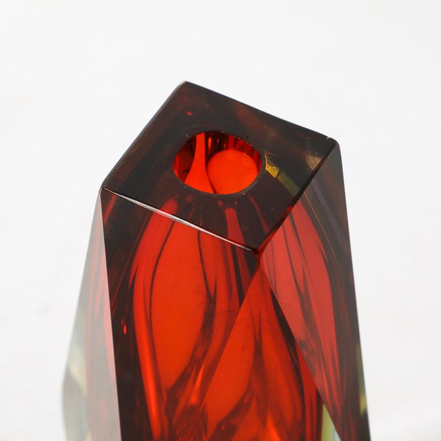 Glass Mid-Century Hand-Blown Faceted Murano Glass Sommerso Ruby & Transparent Vase For Sale - Image 7 of 10