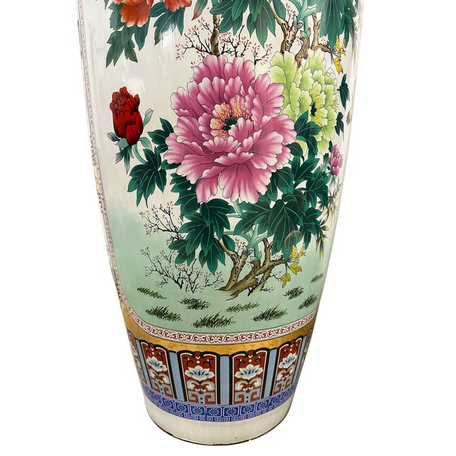 Pair of Vintage Chinese Famille Rose Porcelain Floor Vases For Sale - Image 15 of 18