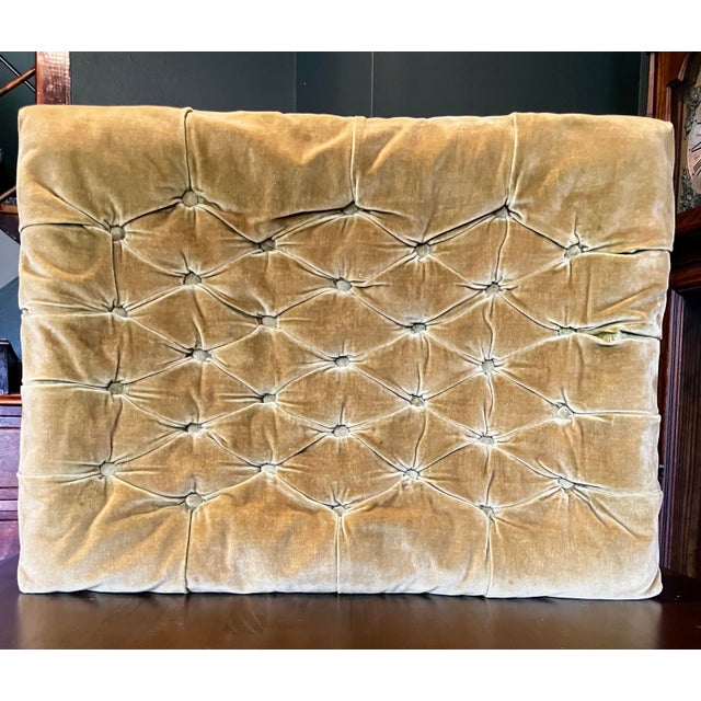 Vintage Regency-Style X-Base Bench by Gilliam Furniture, Featuring Tufted Chartreuse Velvet Upholstery For Sale - Image 10 of 18