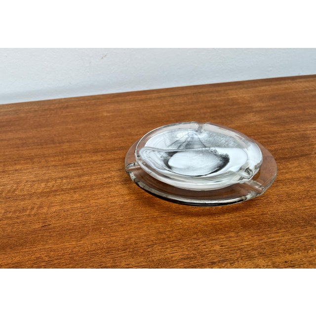 Postmodern Art Glass Ashtrays by Hans Jürgen Richartz for Richartz Art Collection, 1980s, Set of 2 For Sale - Image 15 of 16