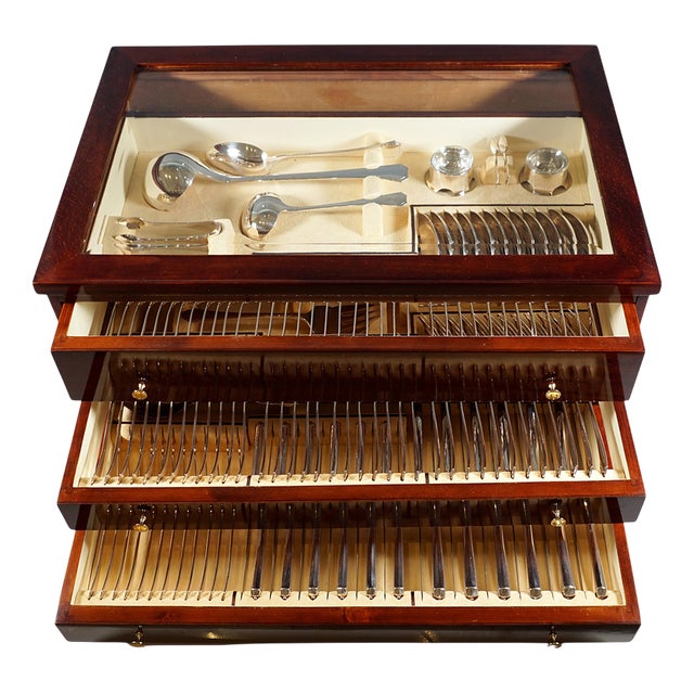 Art Nouveau Silver Cutlery Set for 12 with Display Cabinet from Klinkosch, Vienna, Austria, 1890s, Set of 125 For Sale