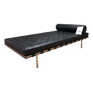 Daybed by Mies Van Der Rohe for Knoll, 2010 For Sale