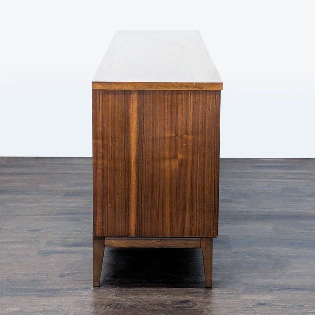 1990s Vintage Broyhill Mid-Century Modern Walnut Credenza, Attributed For Sale - Image 5 of 12