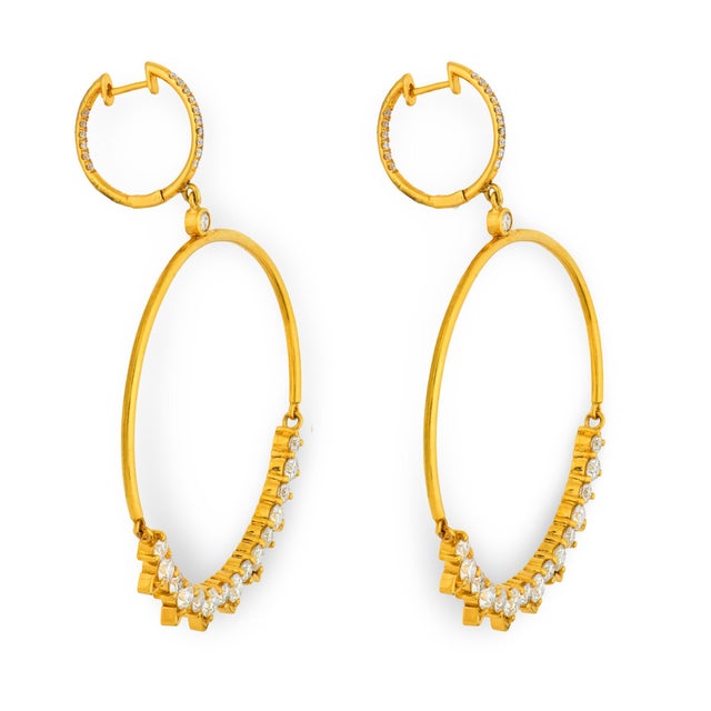 Contemporary Contemporary 3.25 Carat Diamond 14k Yellow Gold Hoop Earrings, A Pair For Sale - Image 3 of 4
