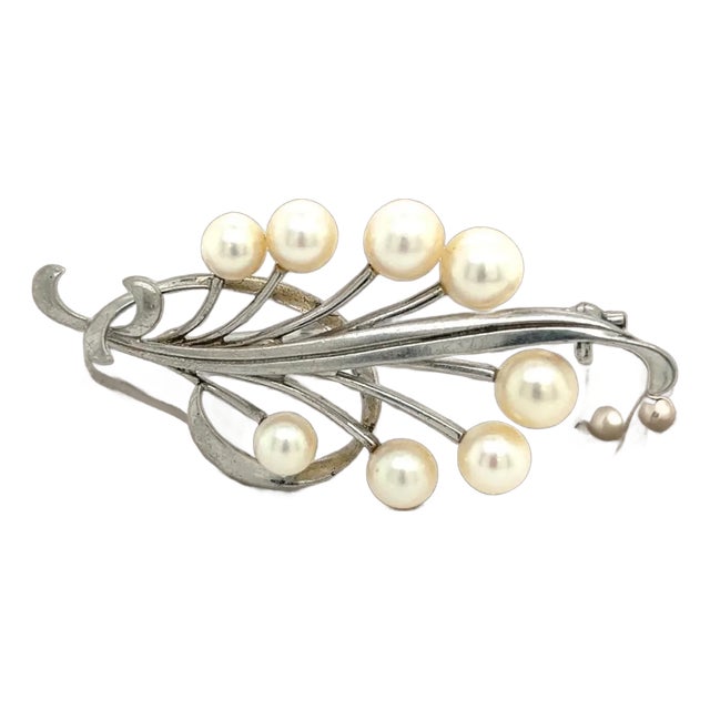 1990s Mikimoto Estate Akoya Pearl Brooch Pin Sterling Silver For Sale