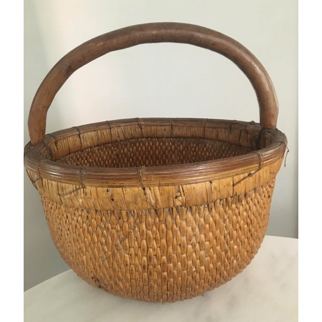 Early 20th Century Large Handwoven Chinese Willow Basket For Sale In Columbia, SC - Image 6 of 11