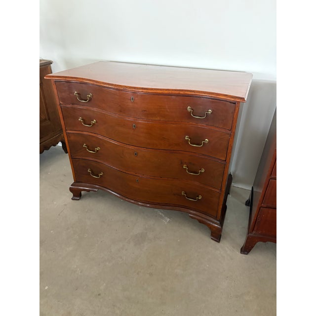 Matched Pair of Georgian Oxbow Front Chests, Mahogany, One Signed Joseph Rawson of Providence, Circa 1790-1810 For Sale - Image 10 of 12