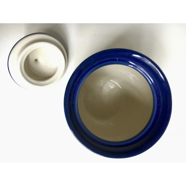 Late 20th Century Maria Starzyk Blue Hand Painted Ceramic Jar For Sale - Image 5 of 10