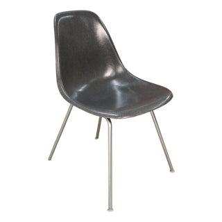 Herman Miller Eames Molded Fiberglass Shell Side Chair For Sale