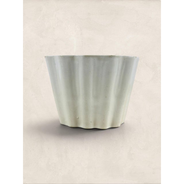 Antique English Fluted Jelly Mould elly moulds rarely arrive with a story this good. This fluted porcelain piece carries...