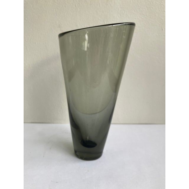 Per Lutken Holmegaard Per Lutken for Holmegaard, Danish Modern Smokey Grey Glass Vase, Signed, Circa 1960s For Sale - Image 4 of 11