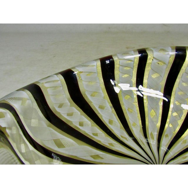 1960s Vintage Murano Art Glass Dish For Sale - Image 5 of 13