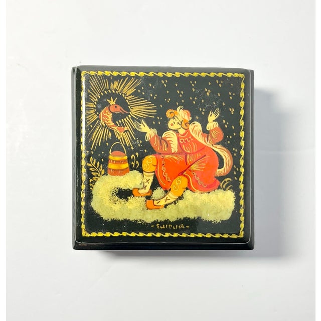 1980s Russian Handpainted Wooden Lacquer Two-Tier Double Palekh Trinket Box, Firebird For Sale - Image 9 of 9