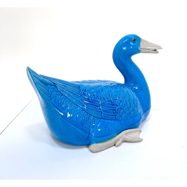 Large Duck Figurine in Chinese Porcelain, 1960s For Sale - Image 14 of 18