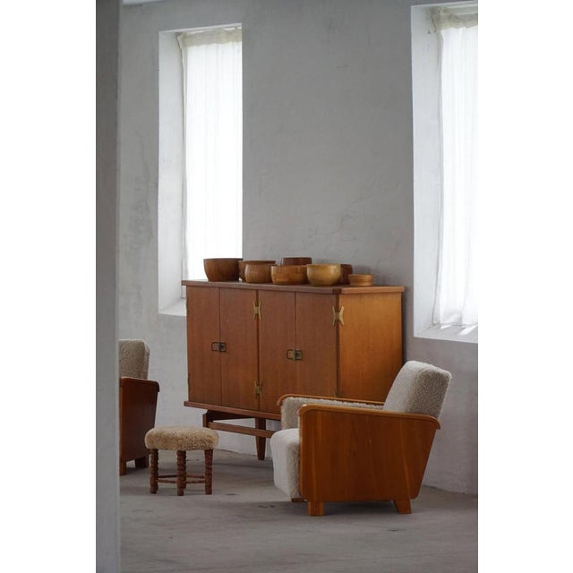 Art Deco Swedish Lounge Chairs in Elm & Lambswool, 1930s, Set of 2 For Sale - Image 4 of 18