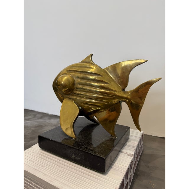 Metal E Ferreira Netto Polished Bronze Fish Sculpture on Black Granite Base, 1985 For Sale - Image 7 of 17