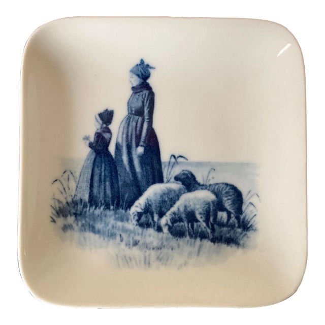 Antique Danish Porcelain White & Blue Jewelry Dish by Royal Copenhagen For Sale