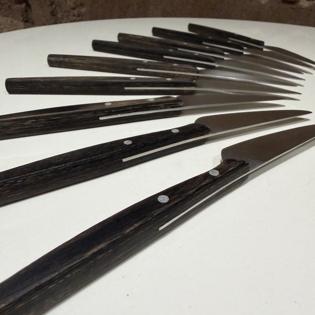 Silver 1960s Mid-Century Modern Mac De Luxe Series Steak Knives Japan Stainless Steel Wood - Set of 9 For Sale - Image 8 of 10