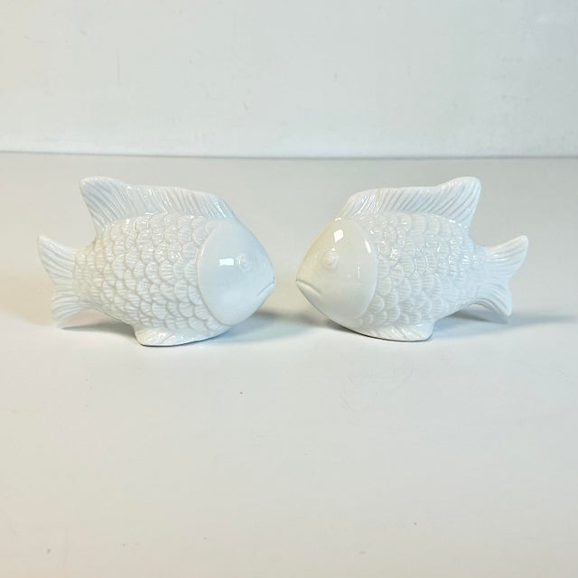 These are a lovely pair of Fish Salt & Pepper Shakers in the Trompe L’Oeil style. The Le Blanc porcelain shakers are a fun...