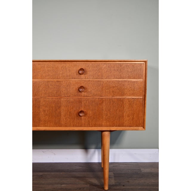 Mid-Century Modern Oak Dresser from Meredew, 1960s, in Very Good conditions. Designed 1960 to 1969 This piece has an...