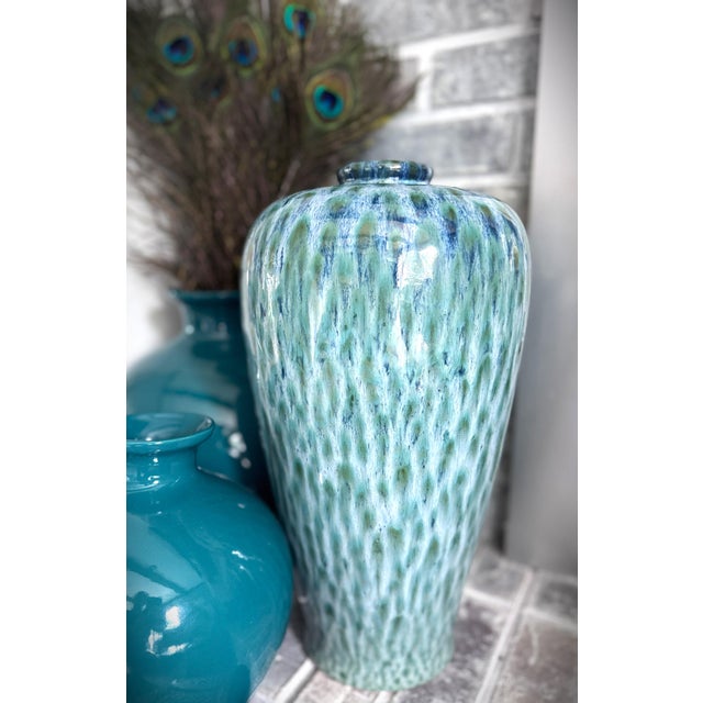 Late 20th Century Peacock Feather Blue & Green Drip Glazed Pottery Vase For Sale - Image 12 of 12
