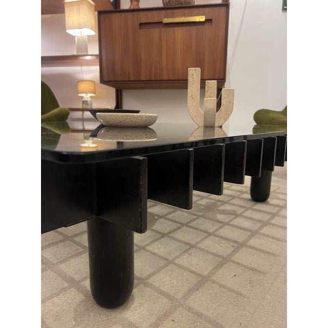 Mid-Century Black Wood and Glass Coffee Table in the style of Gianfranco Frattini, Italy, 1970s For Sale - Image 4 of 6