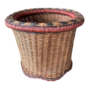 Stylish Late 20th-Century Rattan & Willow Pedestal Base Basket Cachepot