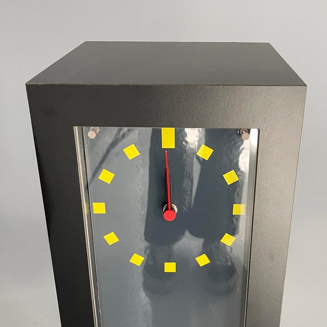 Italian Modern Metropole Table Clock from George J. Sowden, 1982 For Sale - Image 10 of 18