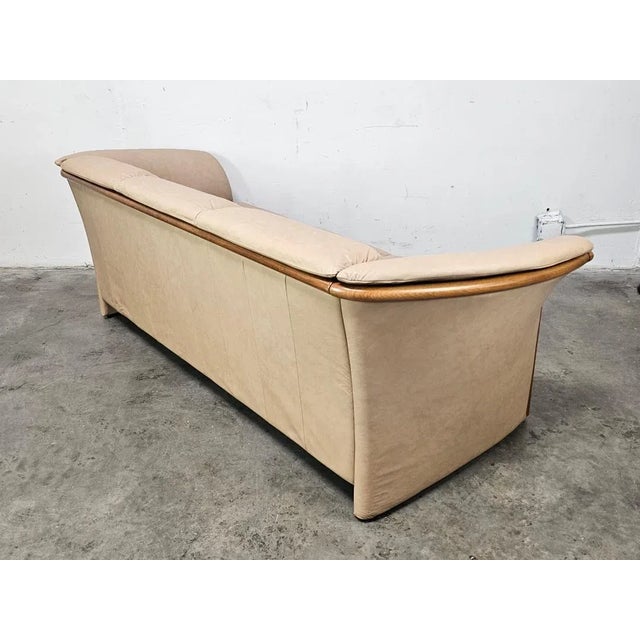 Ekornes ASA Leather Ekornes Stressless Sofa Manhattan For Sale - Image 4 of 12