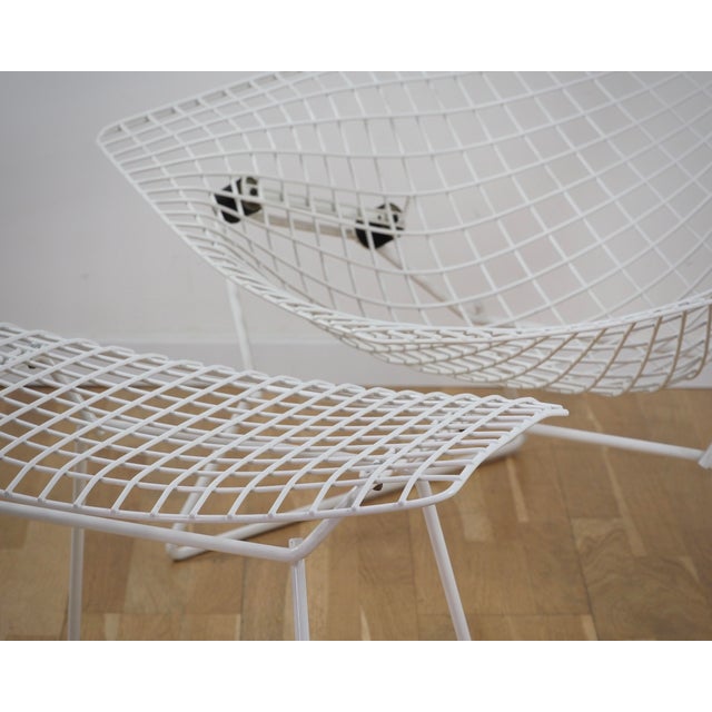 Harry Bertoia Set of Bird Chair with Ottoman by Harry Bertoia for Knoll International, 1980s For Sale - Image 4 of 10